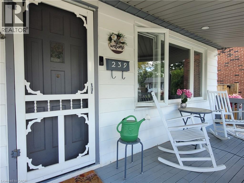 239 West 18Th Street, Hamilton, ON - Outdoor With Deck Patio Veranda With Exterior