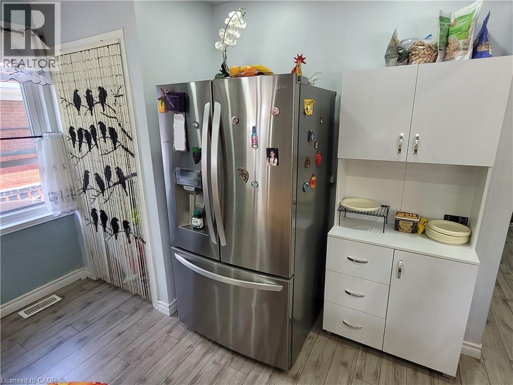 239 West 18Th Street, Hamilton, ON - Indoor