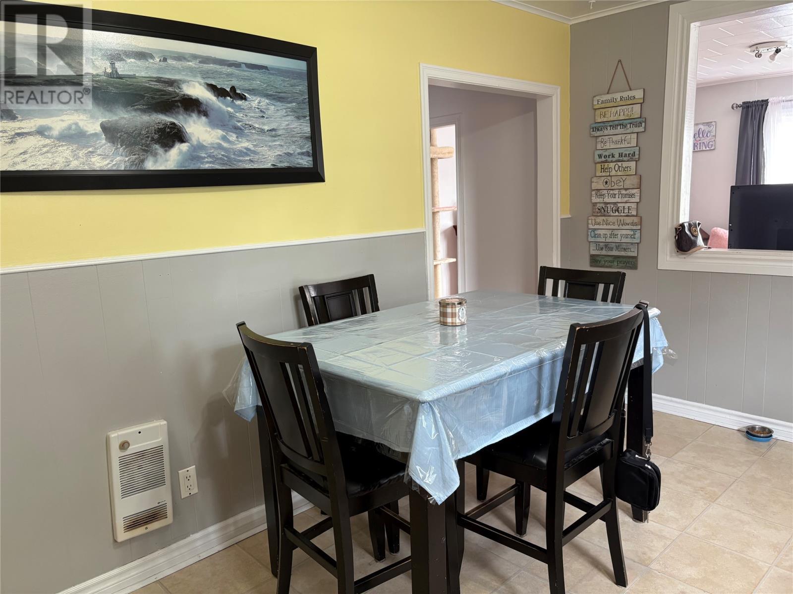 18 Atlantic Avenue, Stephenville, NL - Indoor Photo Showing Dining Room