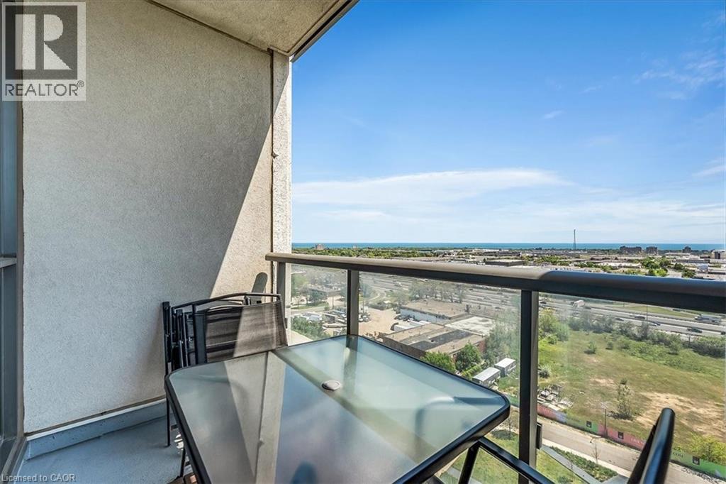 17 Zorra Street Unit# 1509, Etobicoke, ON - Outdoor With View