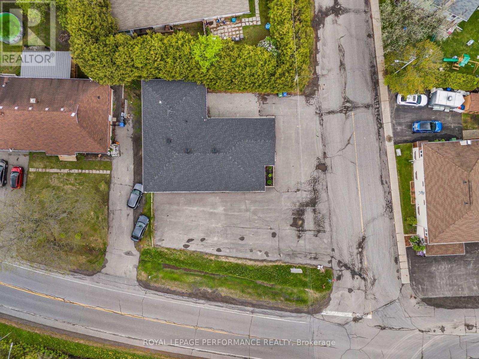 200 Du Comte Street, Alfred And Plantagenet, ON