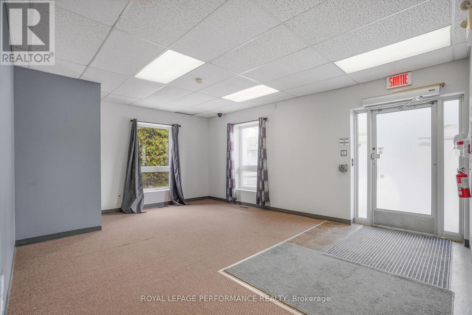 200 Du Comte Street, Alfred And Plantagenet, ON