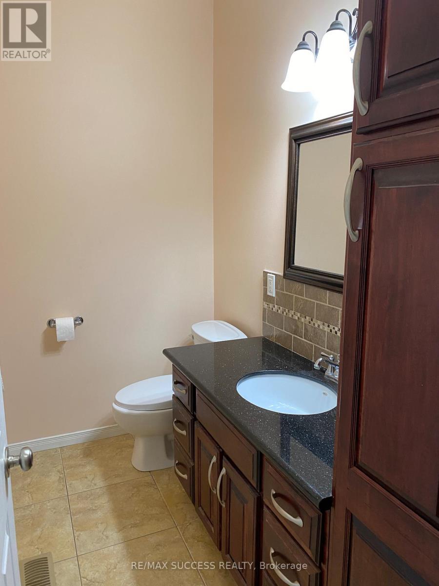 4 Palmer Street, Norfolk, ON - Indoor Photo Showing Bathroom