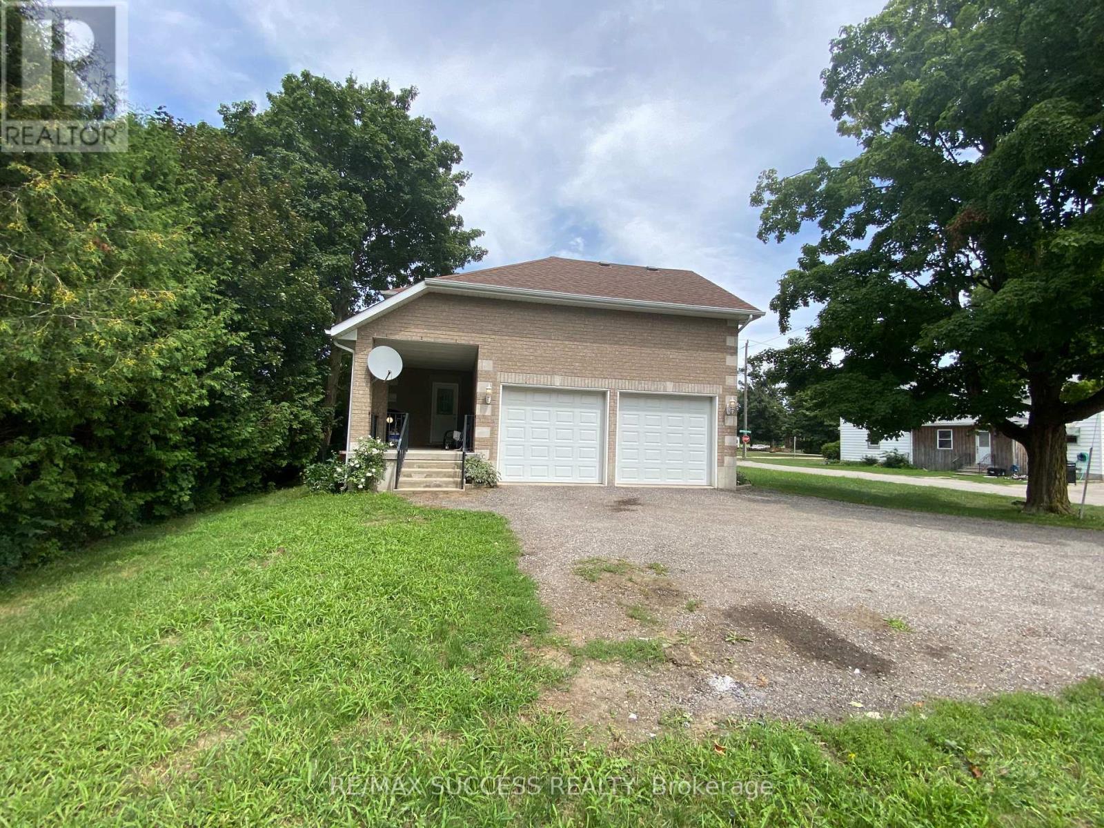 4 Palmer Street, Norfolk, ON - Outdoor