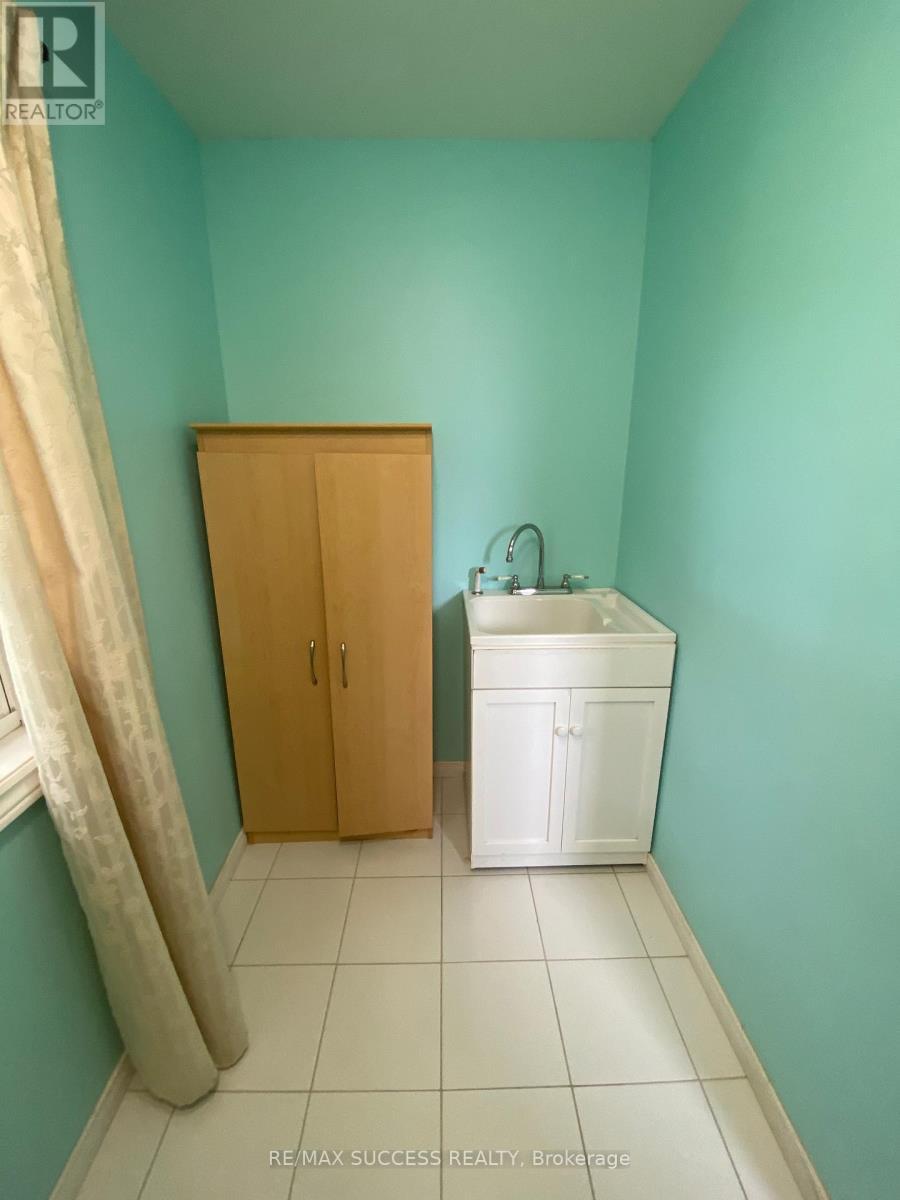4 Palmer Street, Norfolk, ON - Indoor