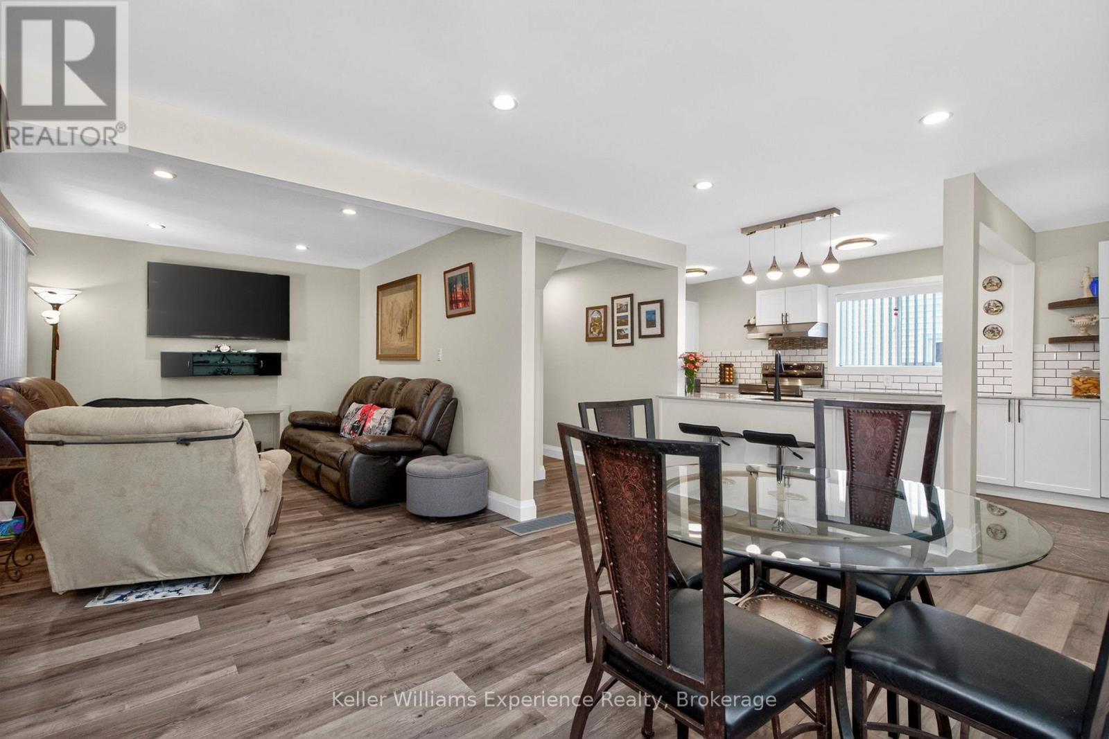 Open Concept Main Floor - 174 Seventh Street, Midland, ON