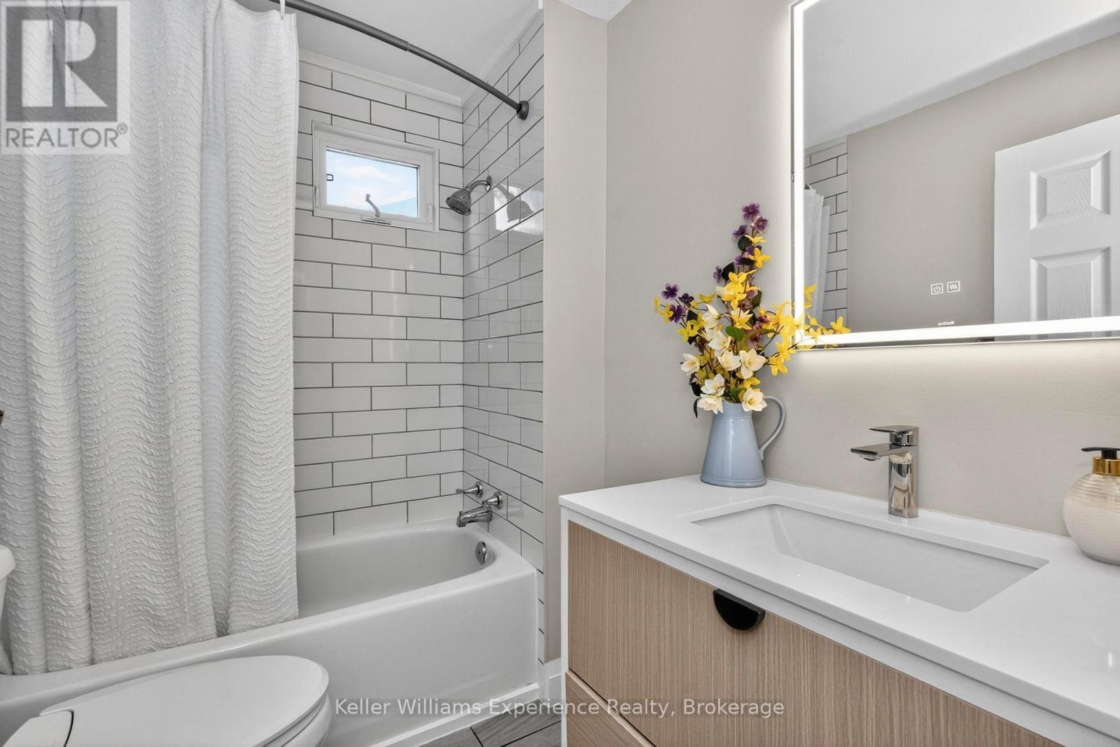 174 Seventh Street, Midland, ON
