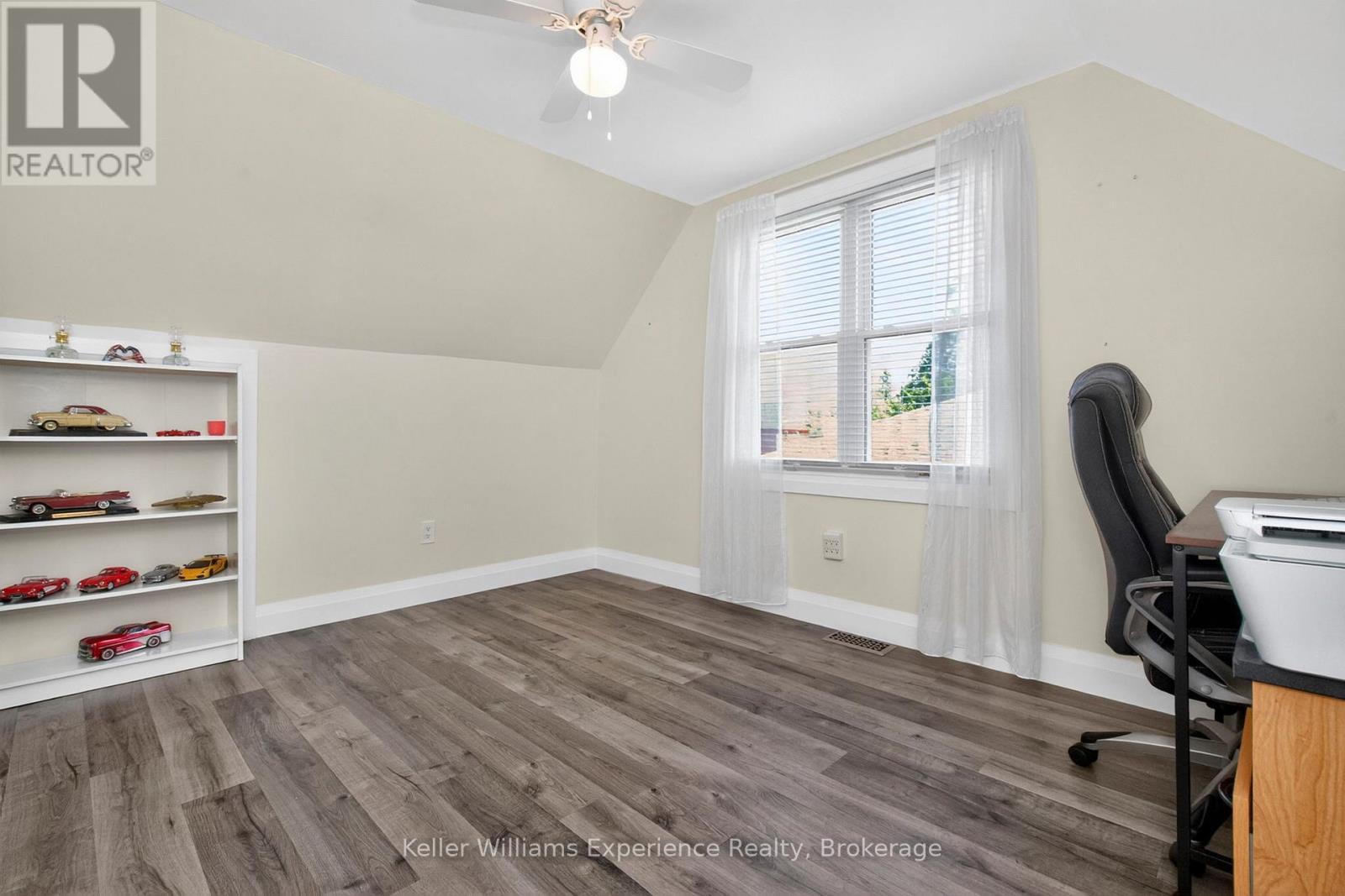 174 Seventh Street, Midland, ON