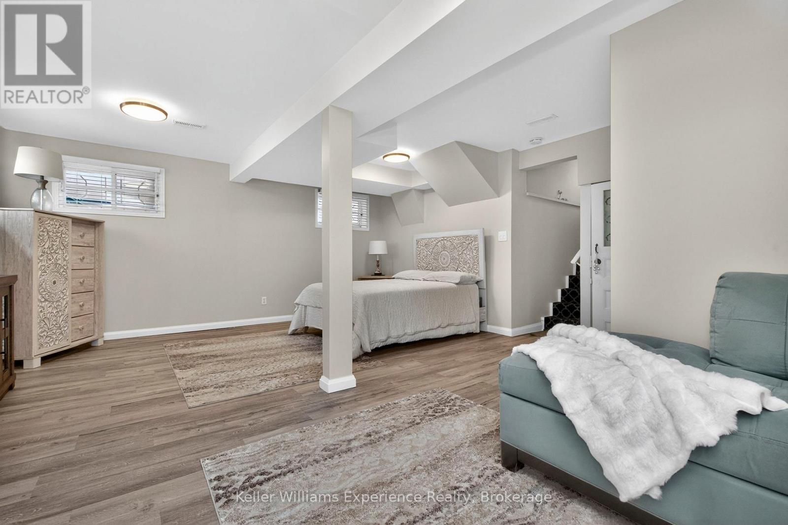 174 Seventh Street, Midland, ON