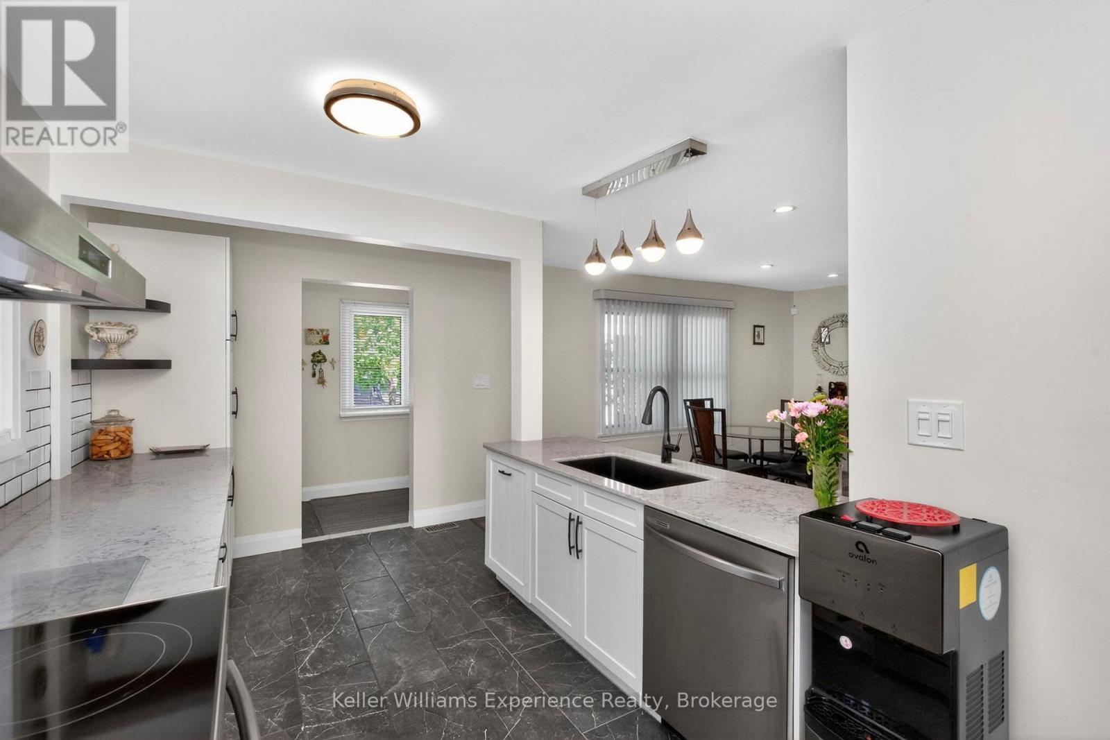 174 Seventh Street, Midland, ON