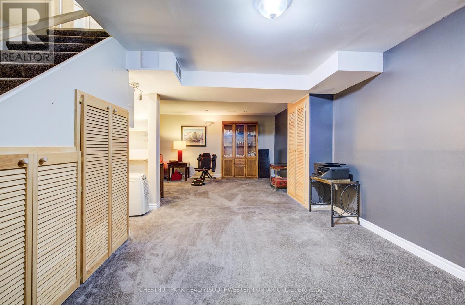 135 Royal Orchard Drive, Waterloo, ON - Indoor Photo Showing Other Room