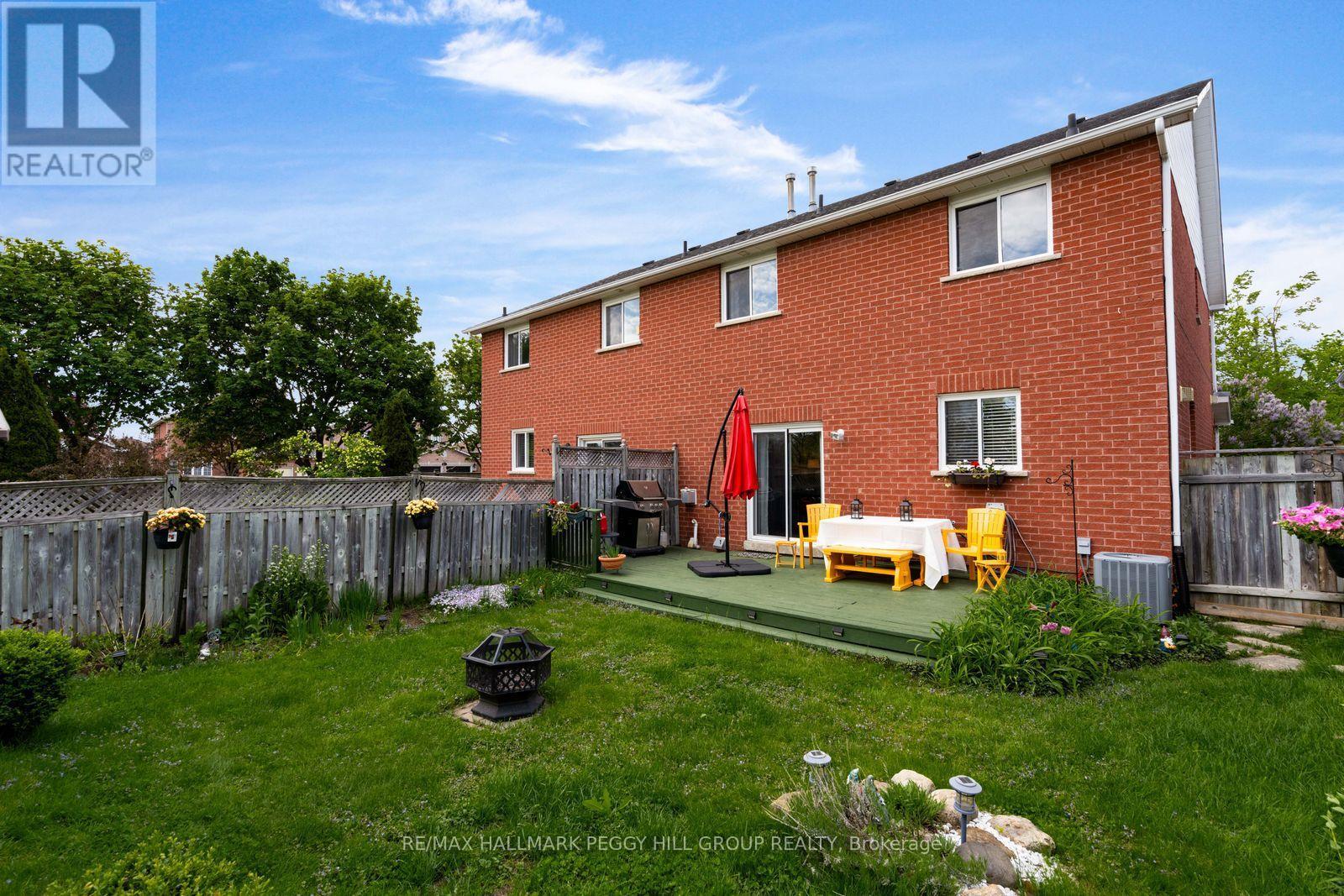 101 Downing Crescent, Barrie, ON - Outdoor With Exterior