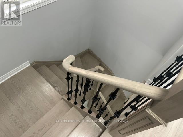 5440 Tenth Line W, Mississauga, ON - Indoor Photo Showing Other Room