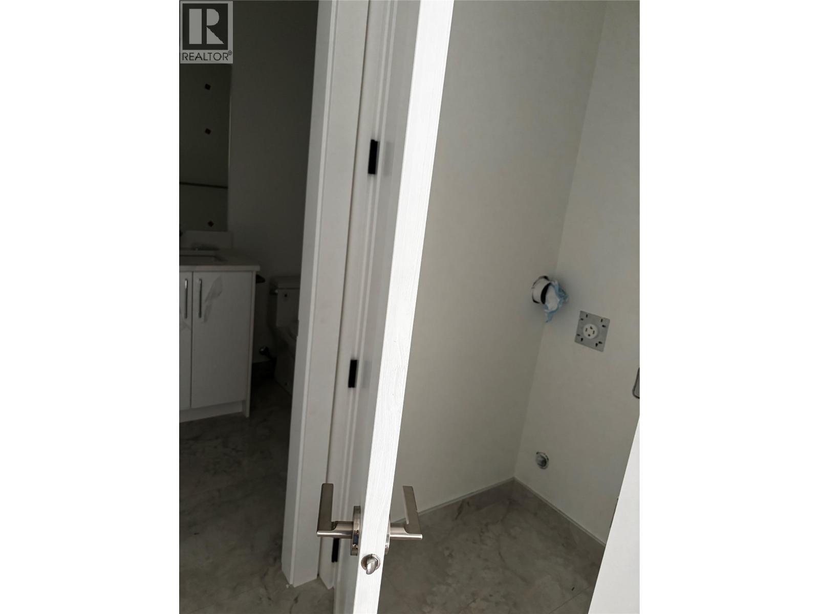 SECOND LEVEL - 980 Franklyn Road Unit# 5 Lot# 5, Kelowna, BC - Indoor Photo Showing Other Room
