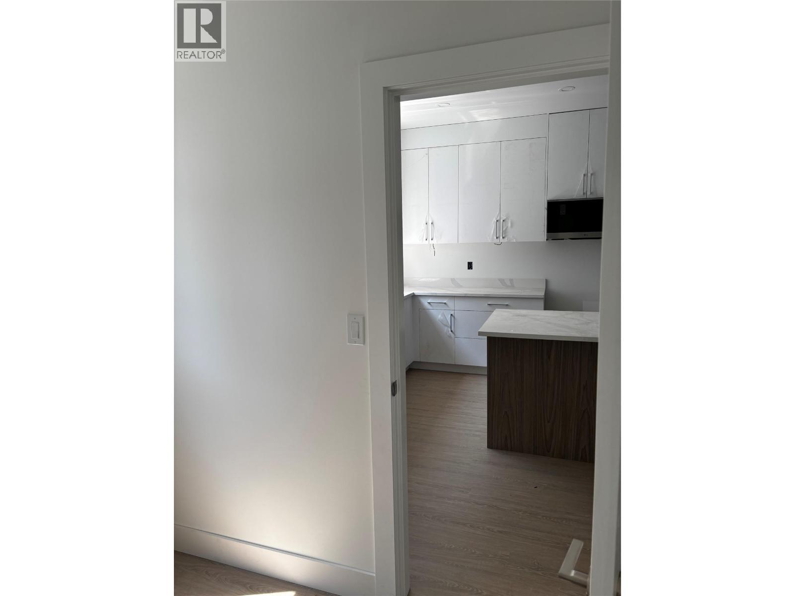980 Franklyn Road Unit# 5 Lot# 5, Kelowna, BC - Indoor