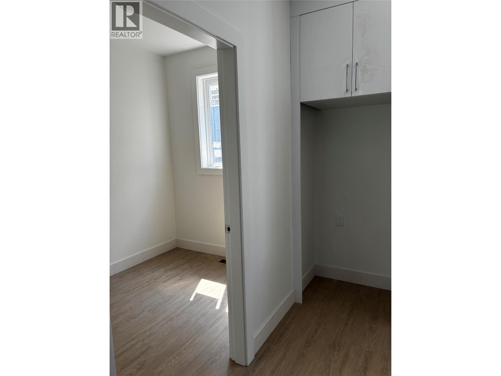 980 Franklyn Road Unit# 5 Lot# 5, Kelowna, BC - Indoor Photo Showing Other Room