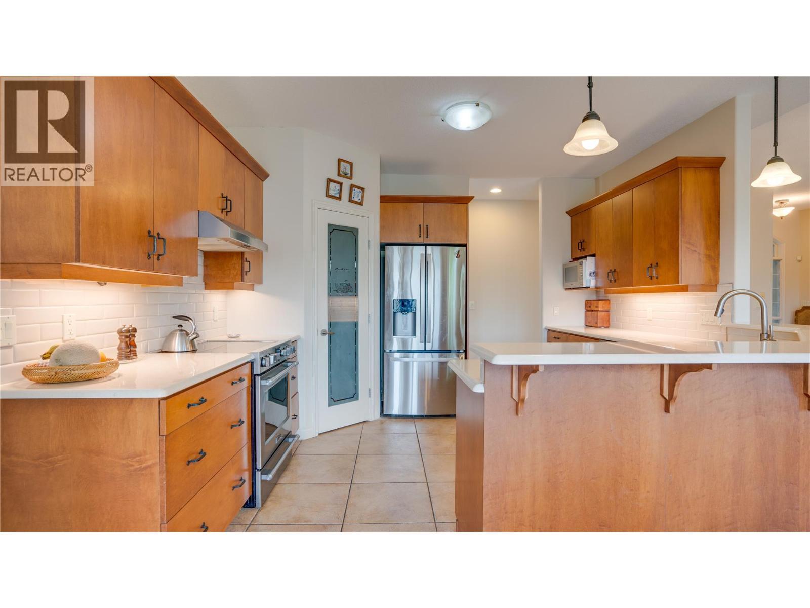 #8 Bayview Heights Lot# 8, Coldstream, BC - Indoor Photo Showing Kitchen With Upgraded Kitchen