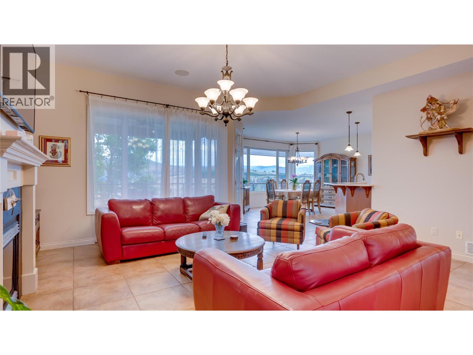 #8 Bayview Heights Lot# 8, Coldstream, BC - Indoor Photo Showing Living Room