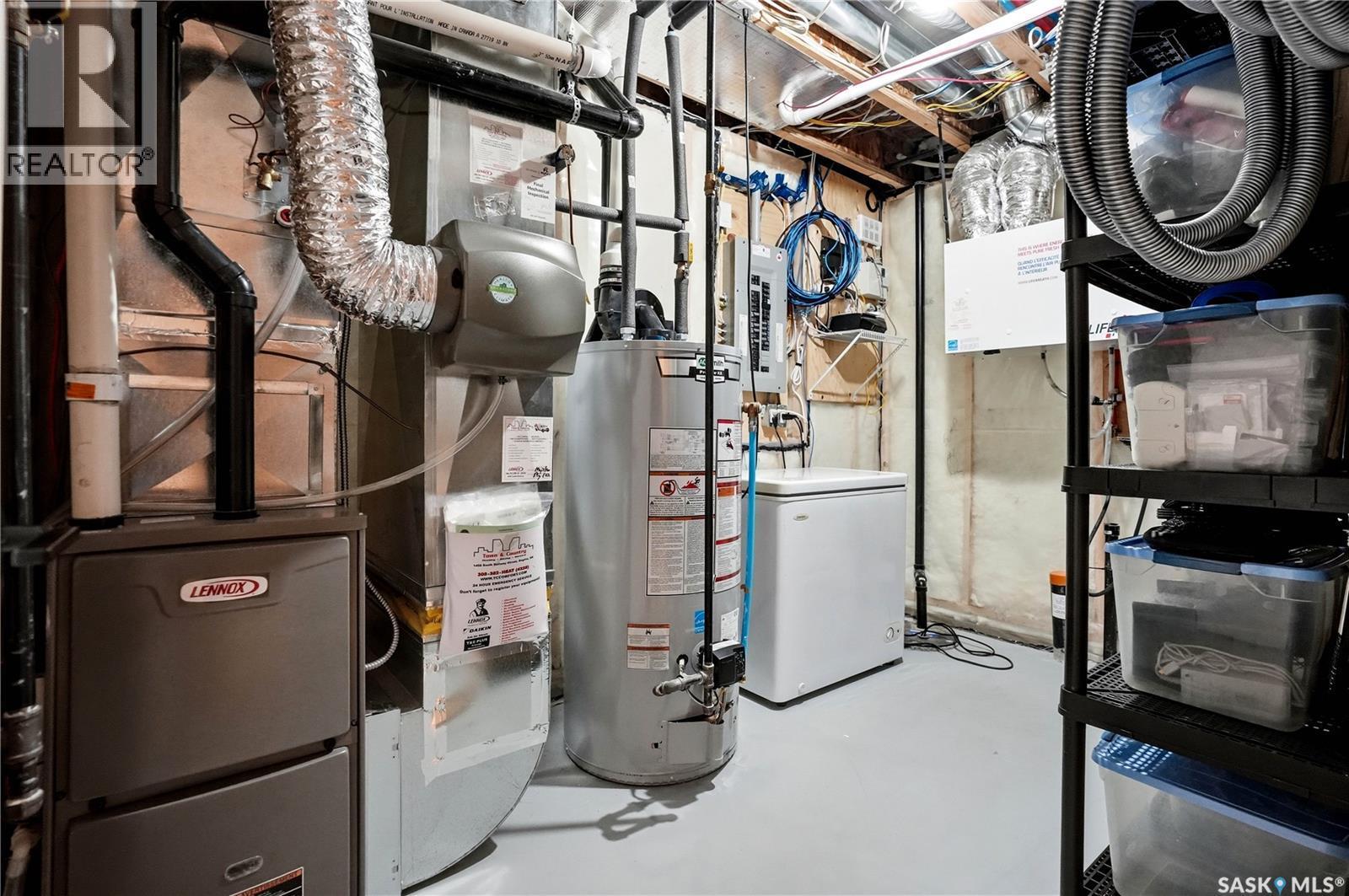 5000 Primrose Green Drive E, Regina, SK - Indoor Photo Showing Basement