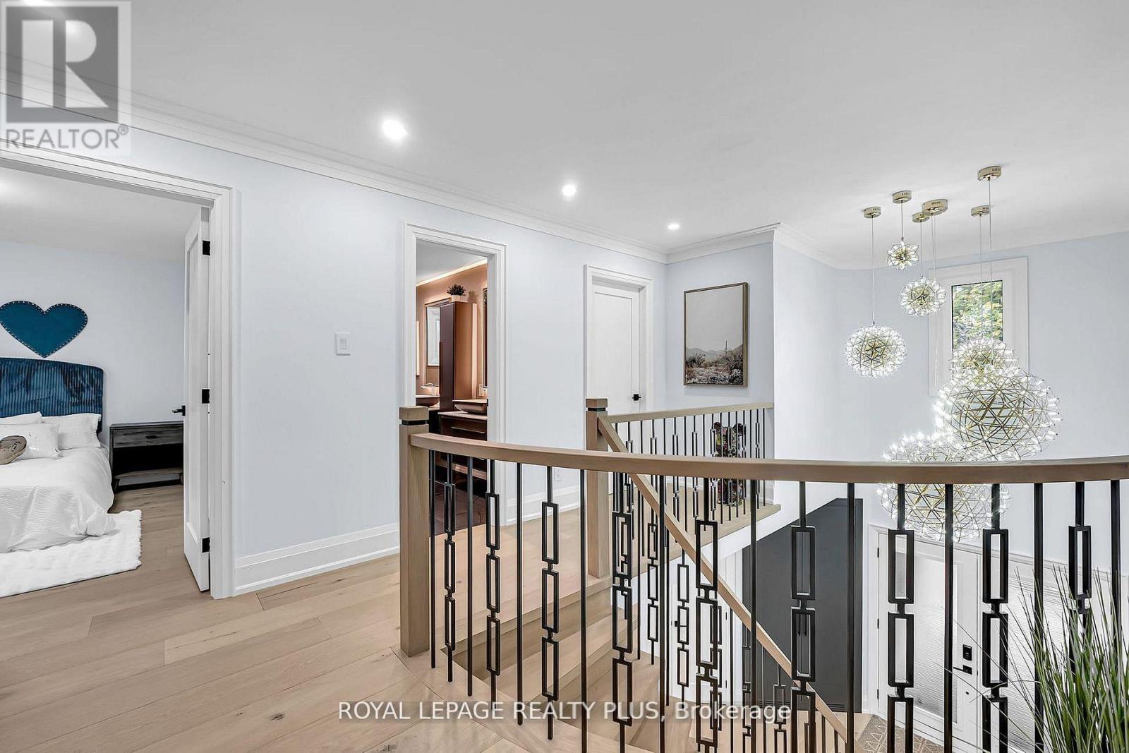 4344 Dallas Court, Mississauga, ON - Indoor Photo Showing Other Room