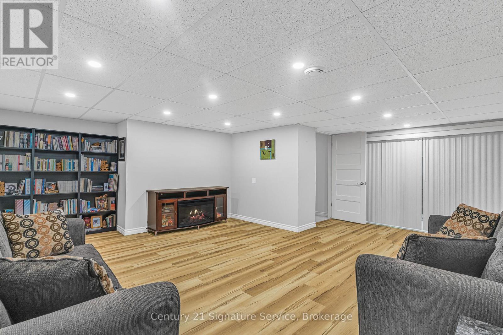 16 Gaiser Road, Welland, ON - Indoor Photo Showing Basement