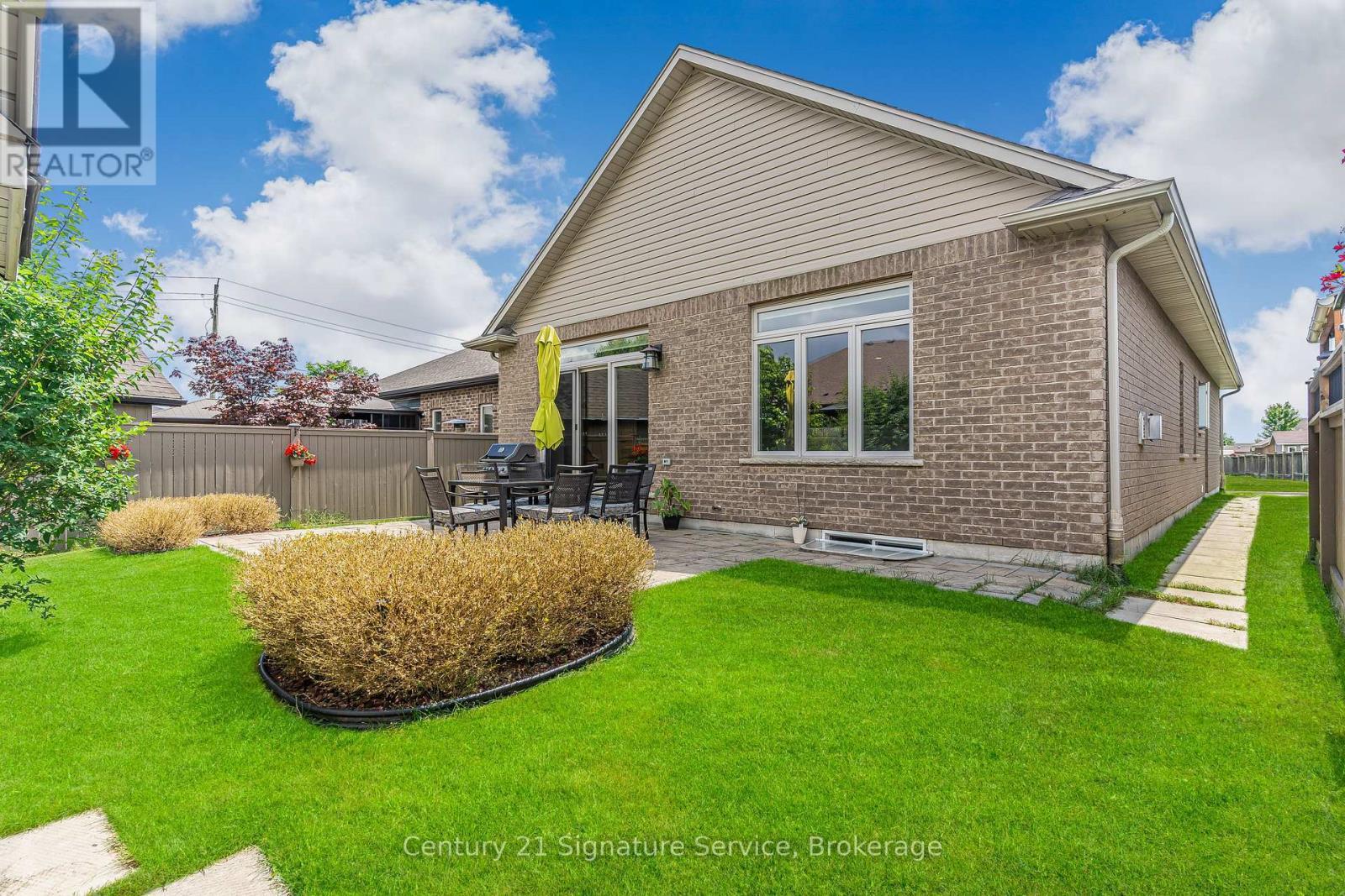 16 Gaiser Road, Welland, ON - Outdoor