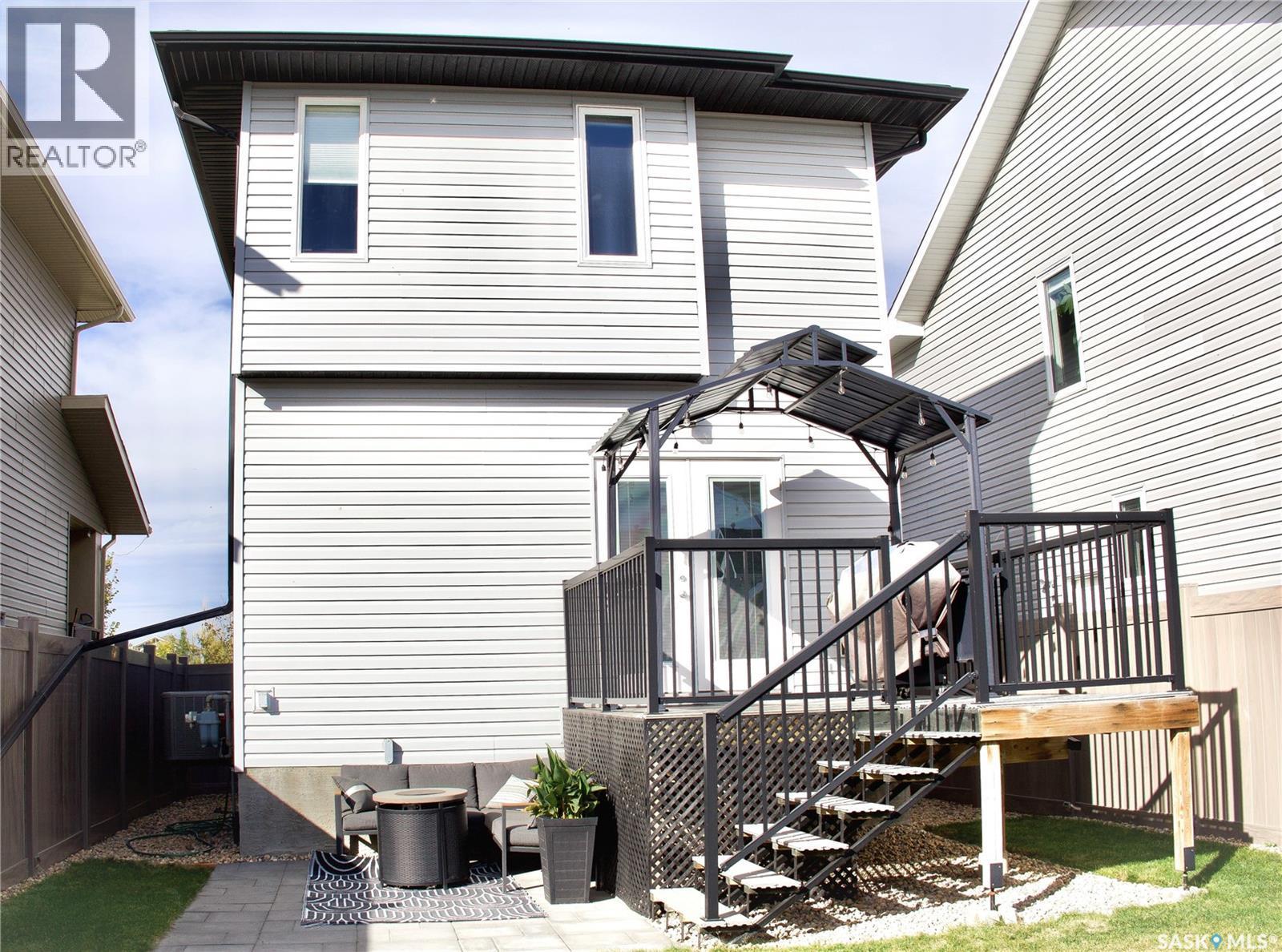 7937 Flax Avenue, Regina, SK - Outdoor With Deck Patio Veranda With Exterior
