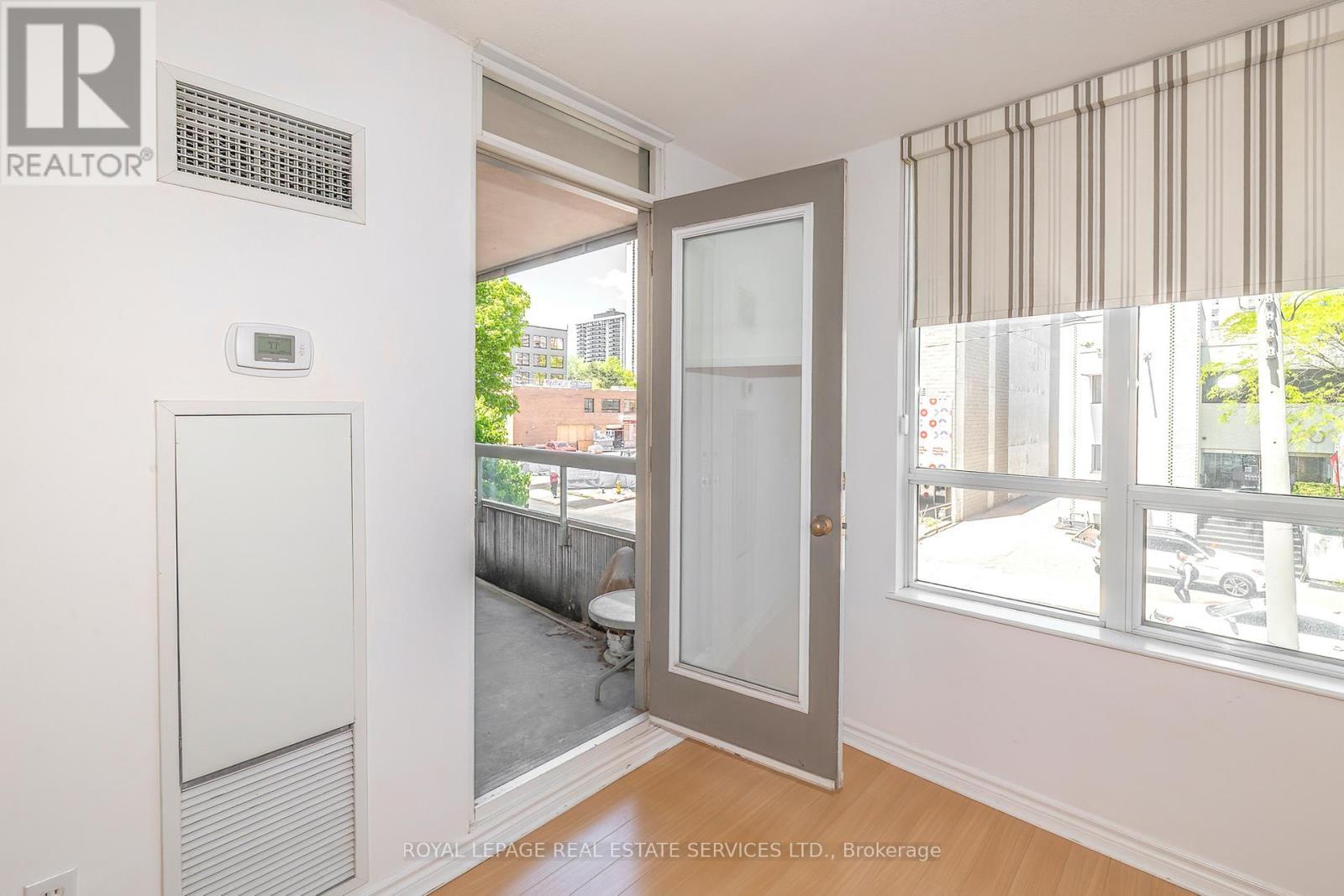 212 - 195 Merton Street, Toronto, ON - Indoor Photo Showing Other Room