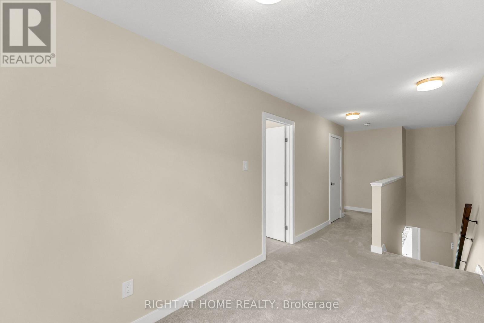 6319 Perth Street, Ottawa, ON - Indoor Photo Showing Other Room