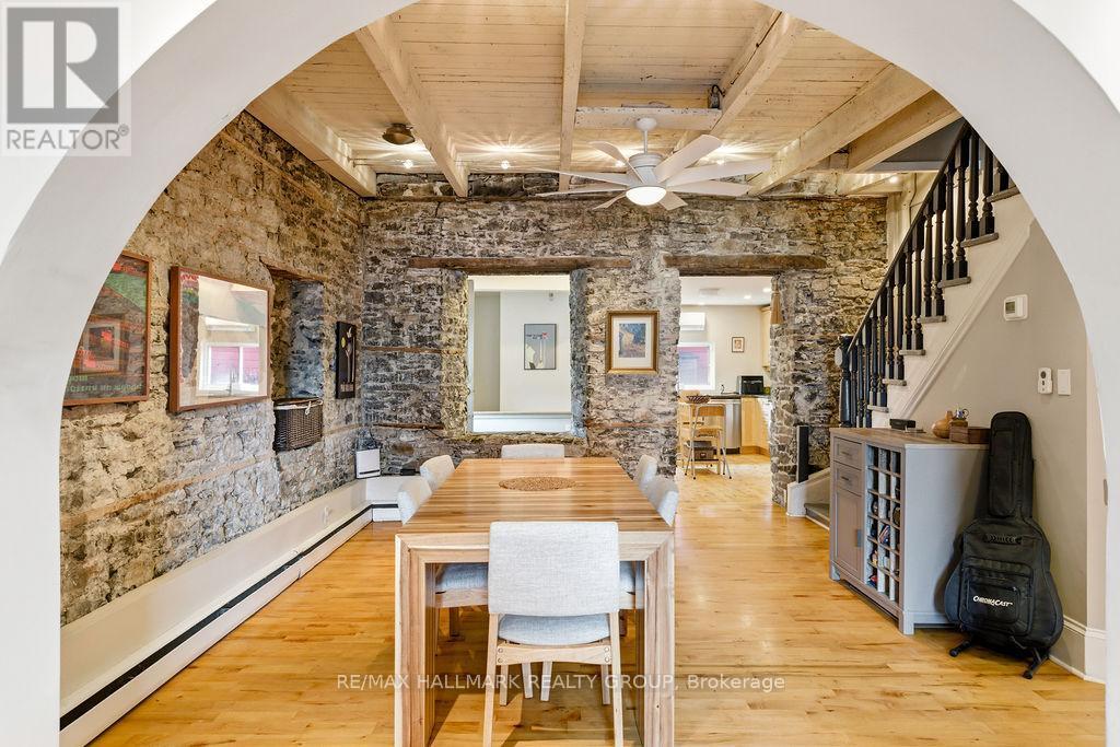 176 King Edward Avenue, Ottawa, ON - Indoor