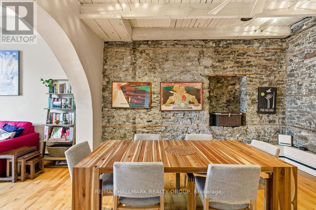 176 King Edward Avenue, Ottawa, ON - Indoor