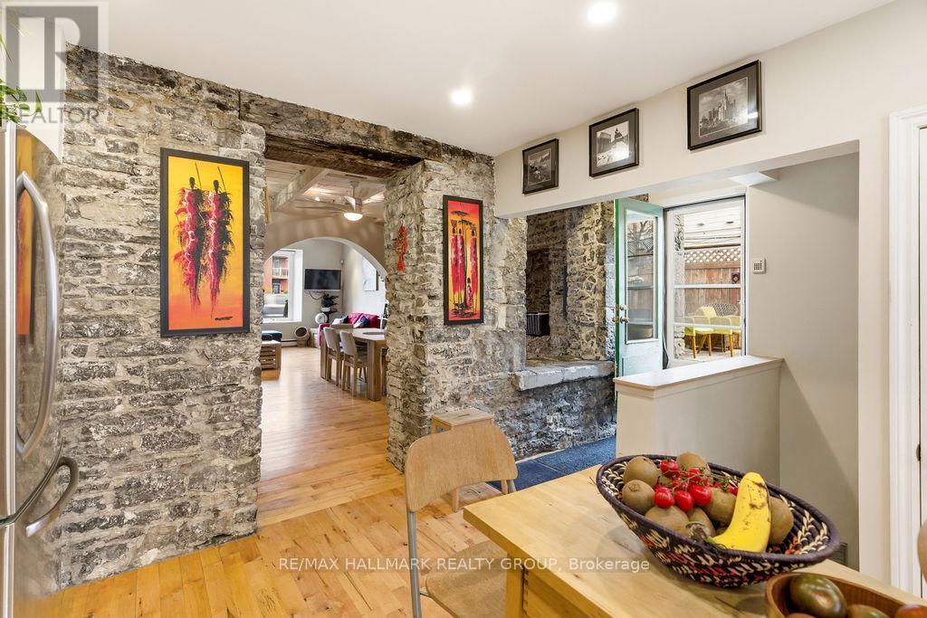 176 King Edward Avenue, Ottawa, ON - Indoor Photo Showing Other Room