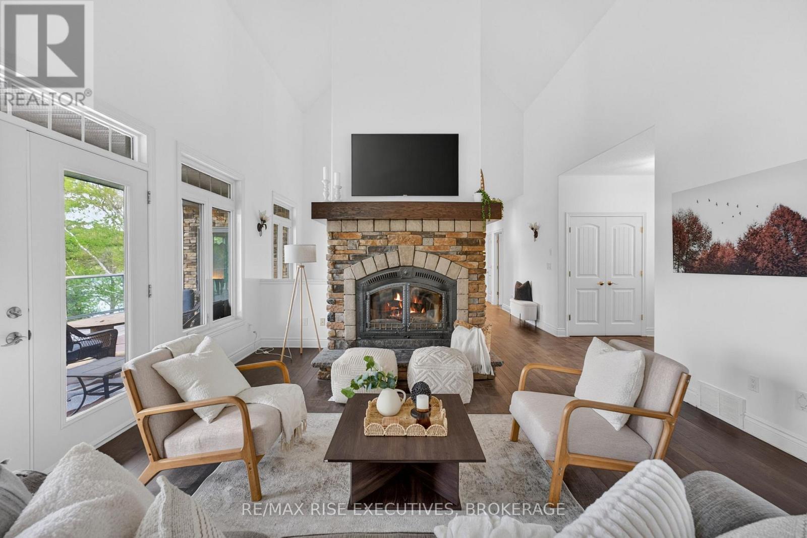 1206B Burnt Hills Road, Frontenac (Frontenac South), ON - Indoor Photo Showing Living Room With Fireplace