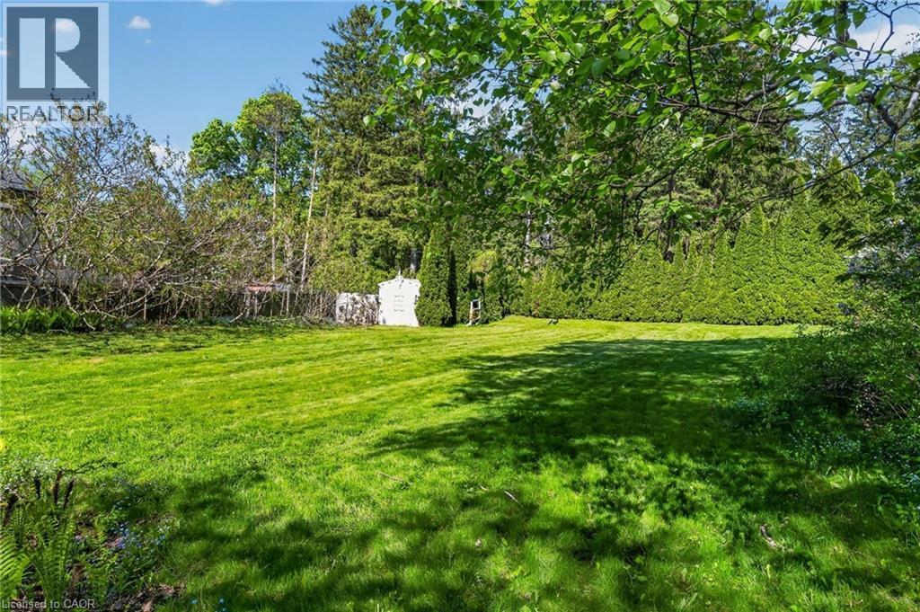 53 Lovers Lane, Ancaster, ON - Outdoor