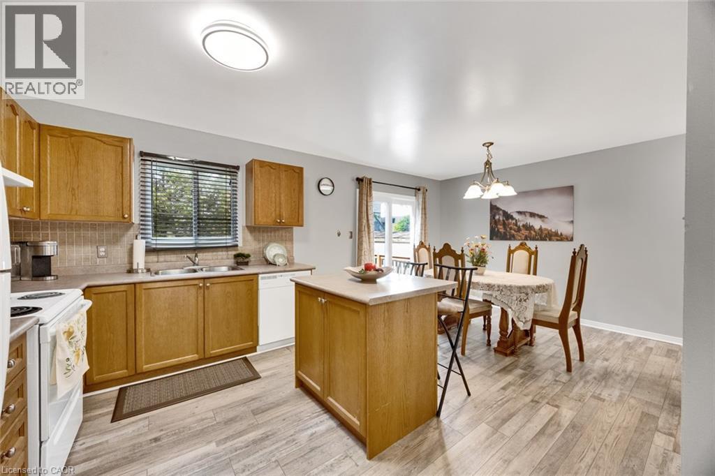 34 Phair Crescent, London, ON - Indoor