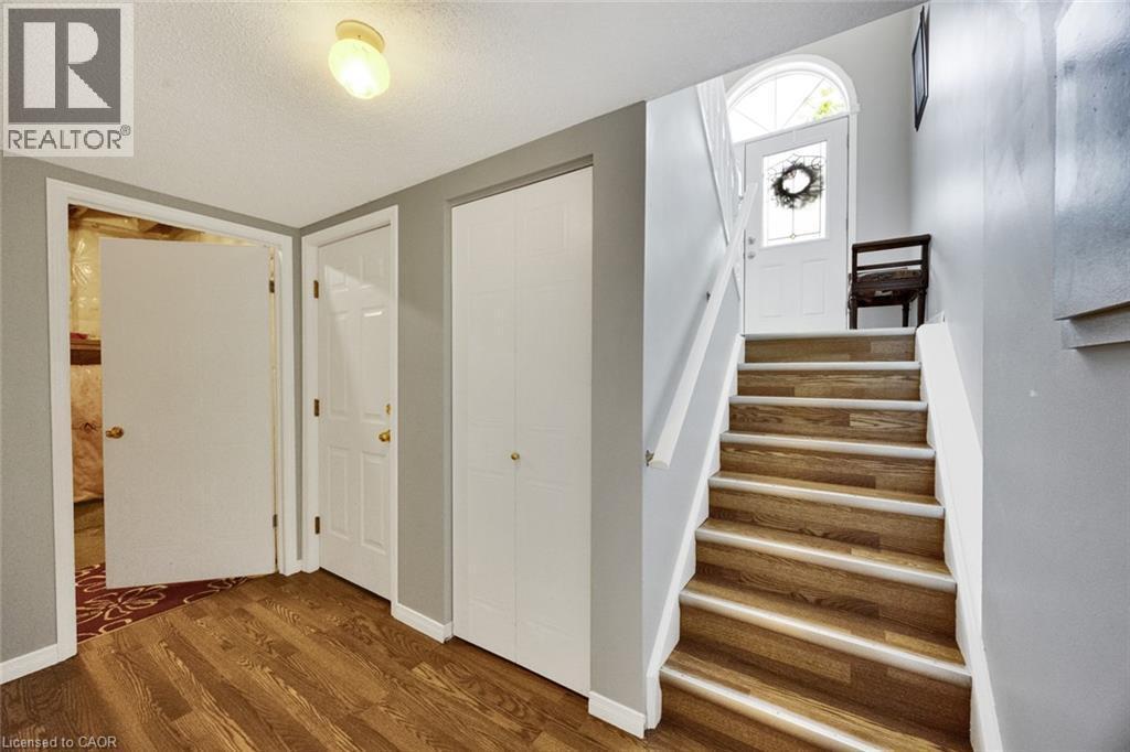 34 Phair Crescent, London, ON - Indoor Photo Showing Other Room