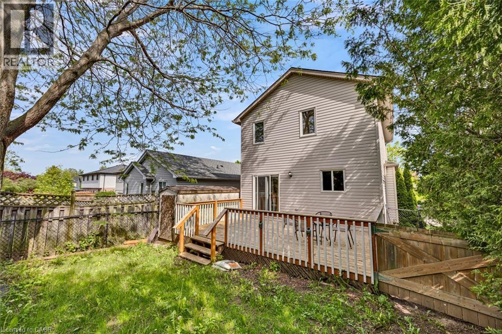 34 Phair Crescent, London, ON - Outdoor