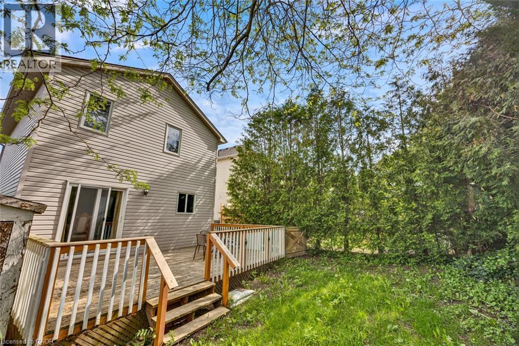 34 Phair Crescent, London, ON - Outdoor