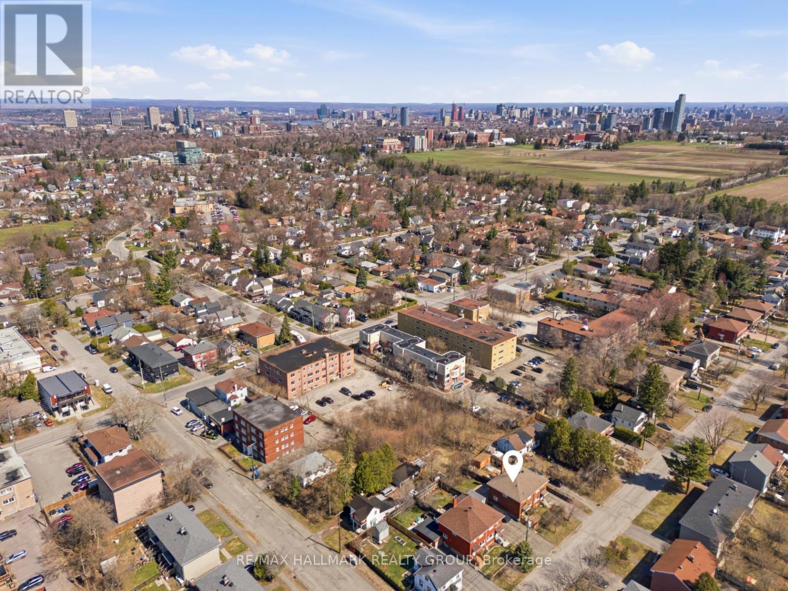 1213 Emperor Avenue, Ottawa, ON - Outdoor With View