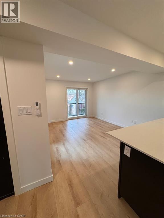 431 Krug Street, Kitchener, ON - Indoor Photo Showing Other Room