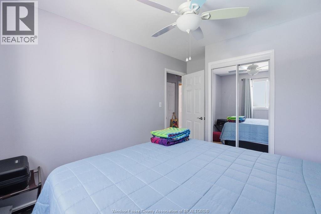 512 Elinor, Windsor, ON - Indoor Photo Showing Bedroom