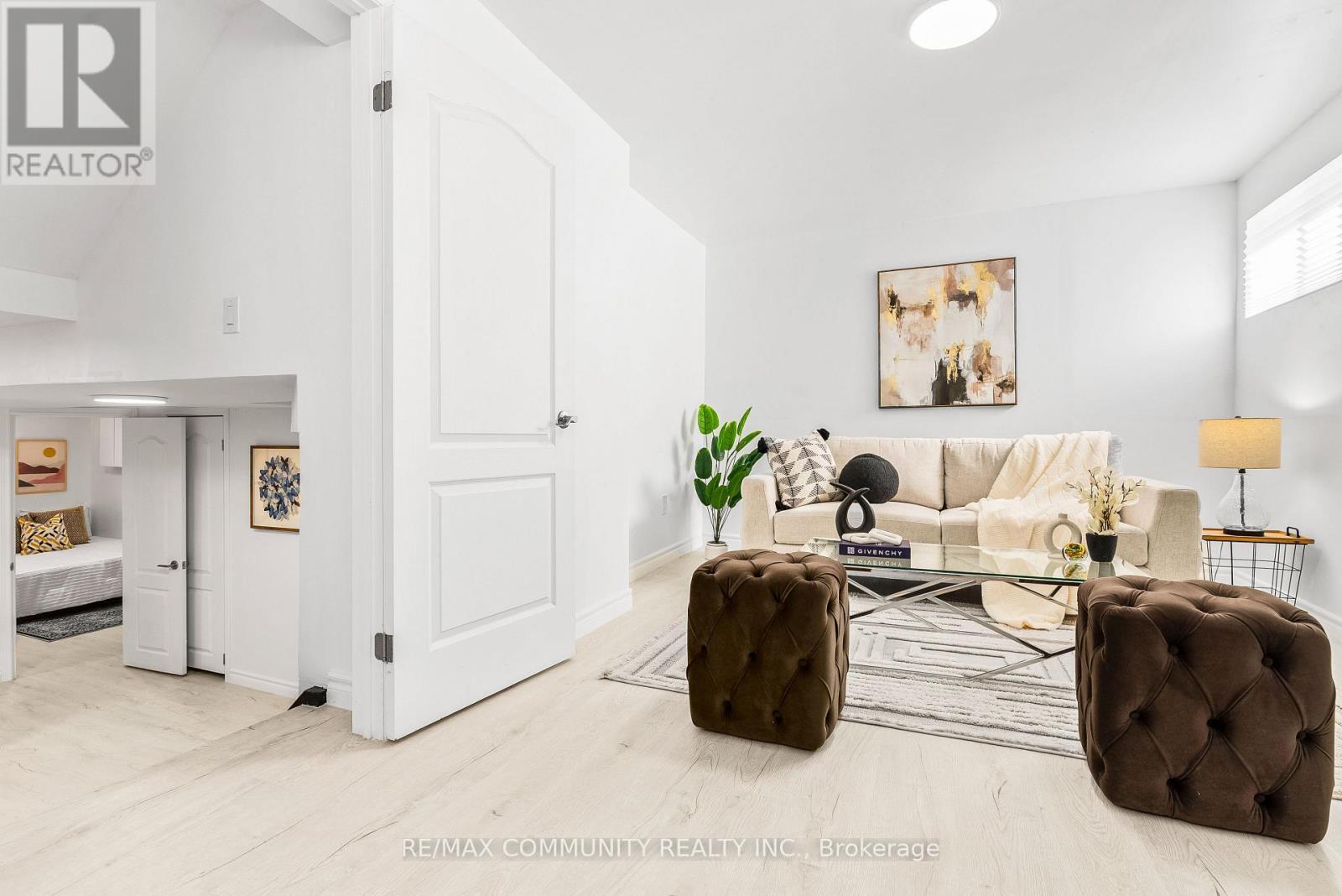 42 Kay Drive, Toronto, ON