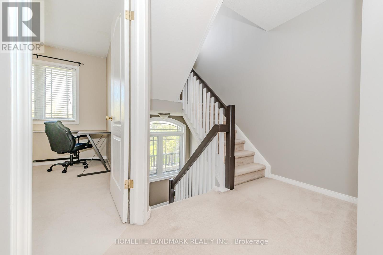 7 Whitehall Lane, Cambridge, ON