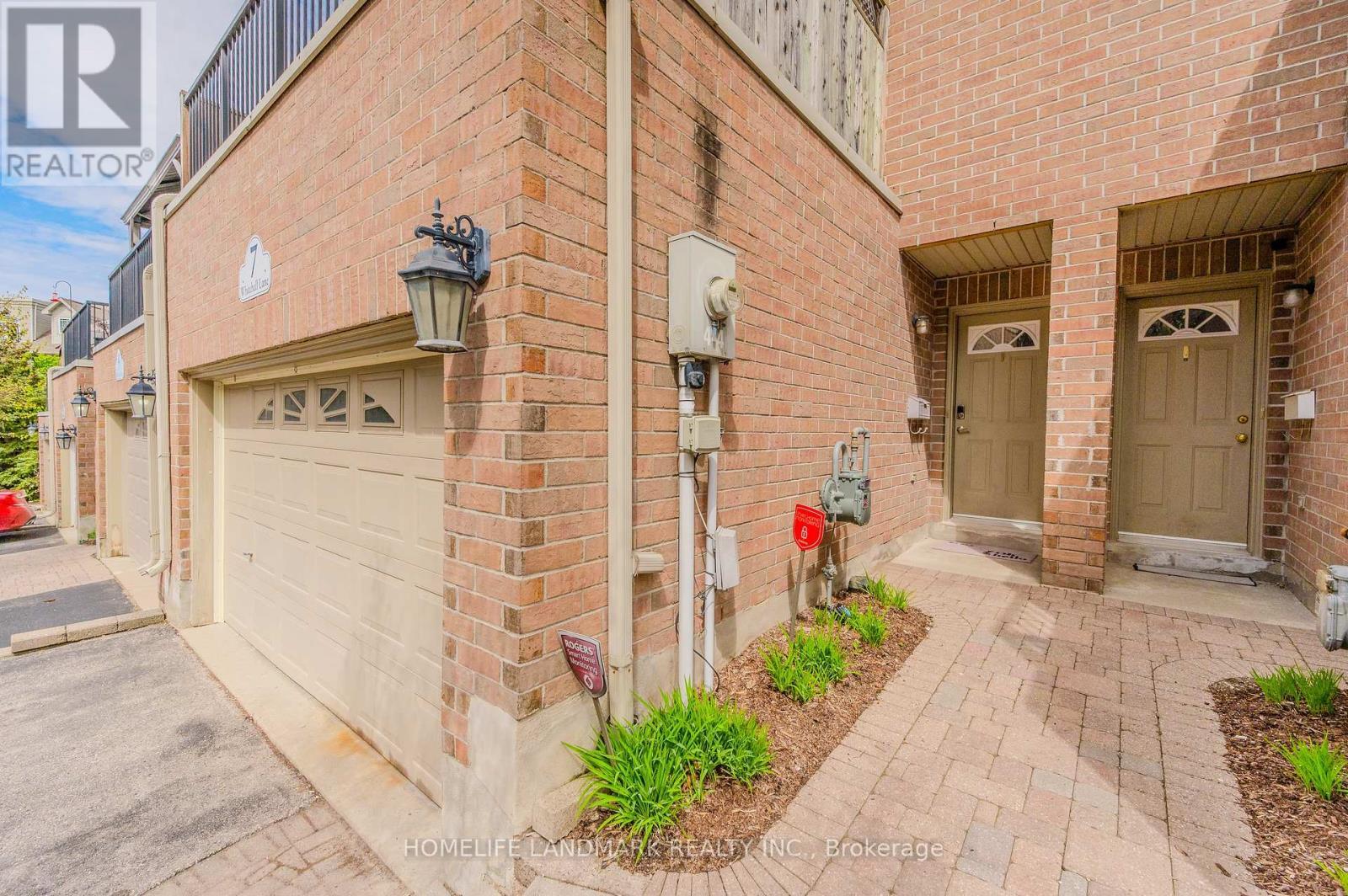 7 Whitehall Lane, Cambridge, ON
