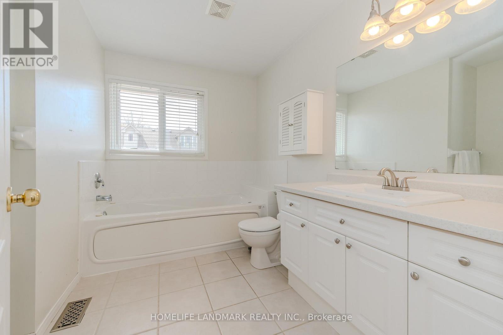 7 Whitehall Lane, Cambridge, ON