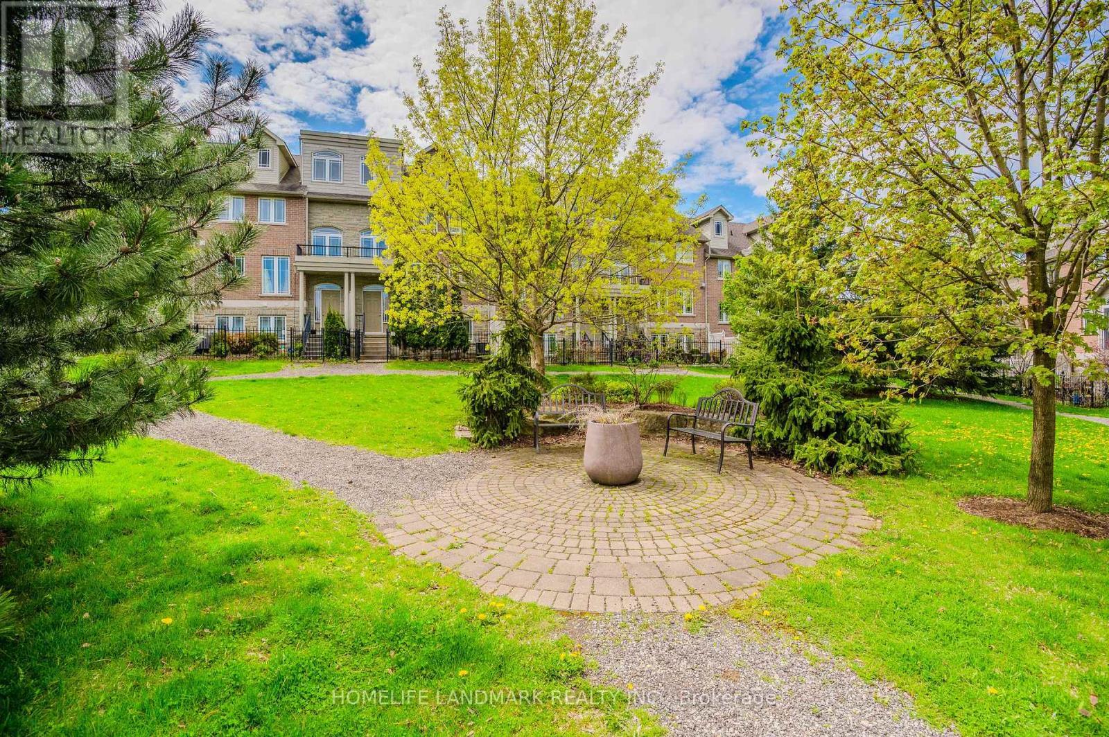 7 Whitehall Lane, Cambridge, ON
