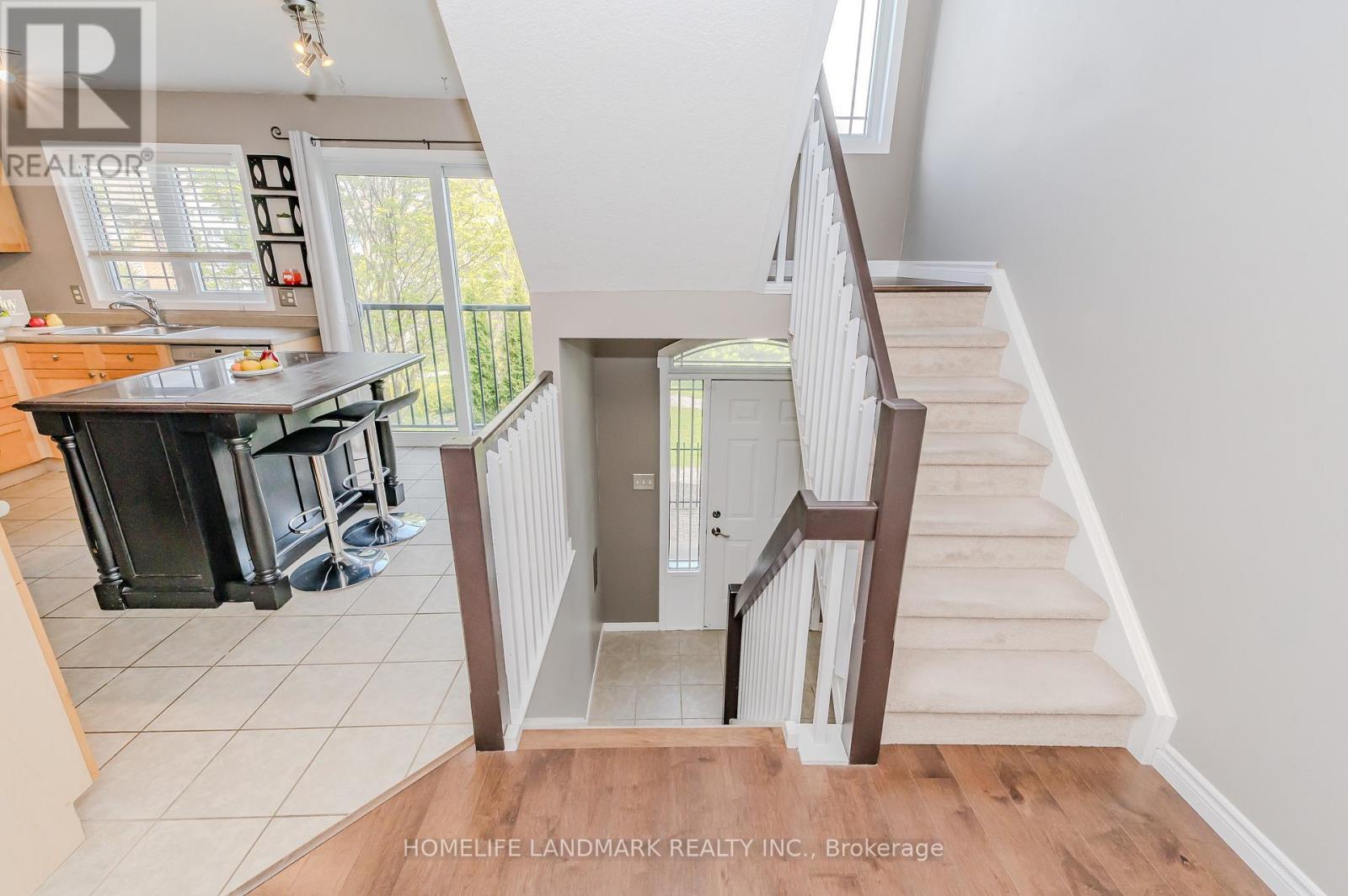 7 Whitehall Lane, Cambridge, ON