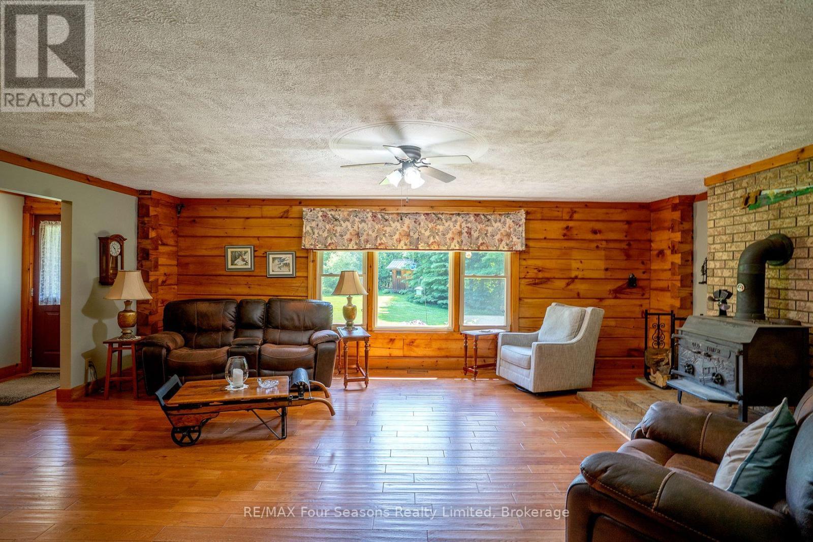 600072 50 Side Road S, Chatsworth, ON