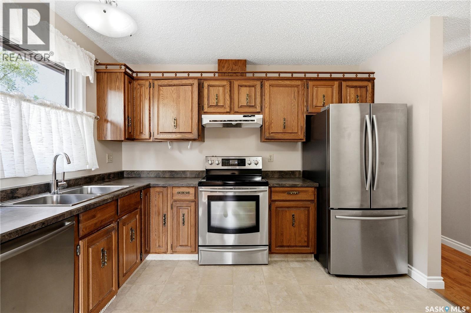 579 Tobin Crescent, Saskatoon, SK