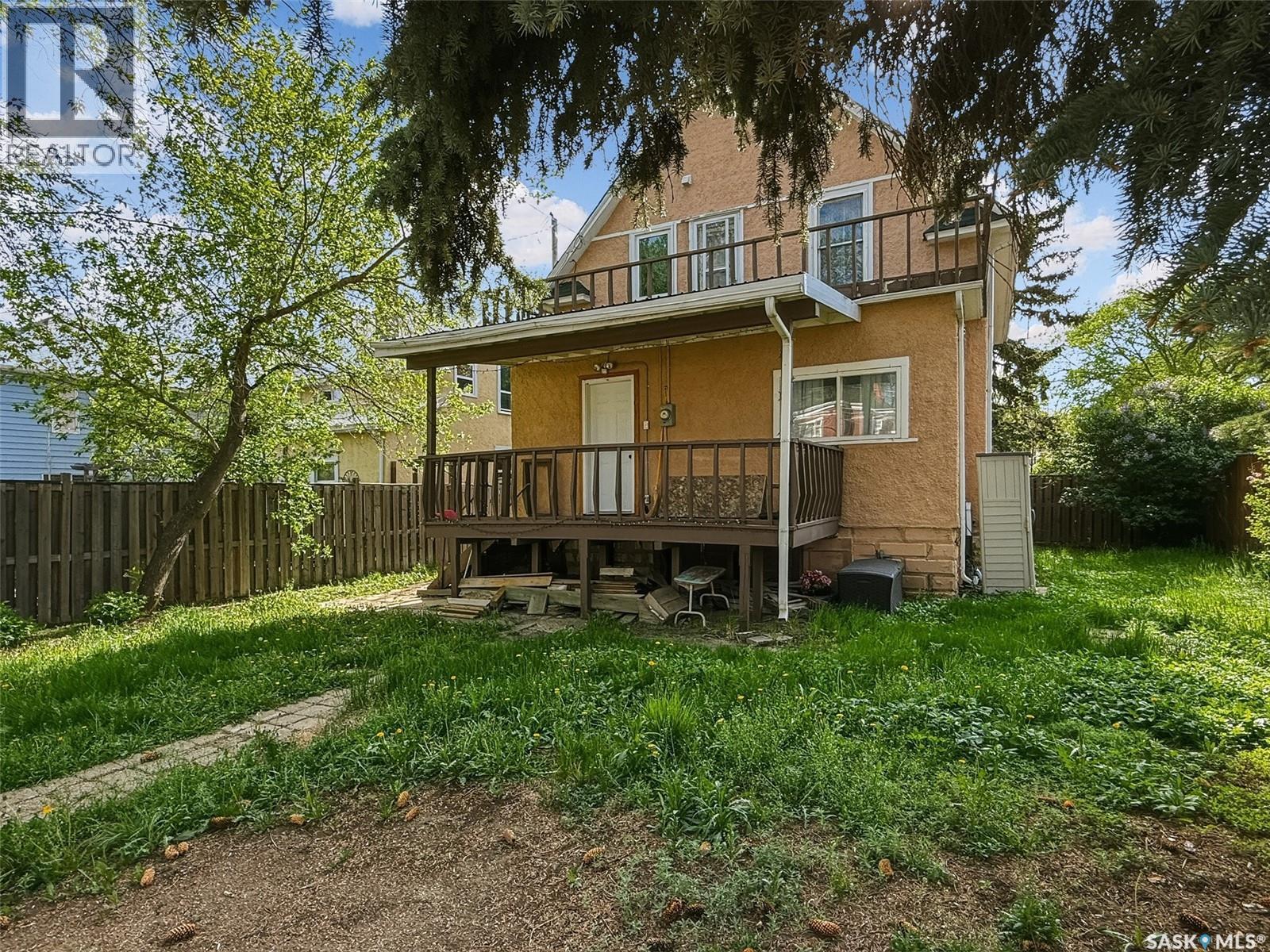 521 2Nd Avenue Ne, Swift Current, SK